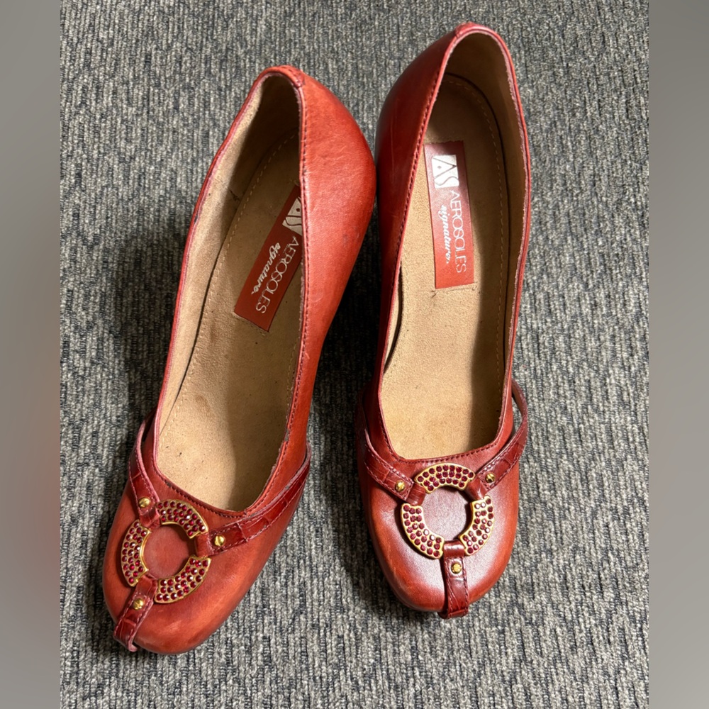 Vintage Aerosoles Signature Red Leather Heels With Red Bling Decorative Accent 7